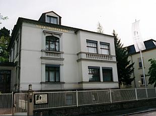 Villa "Shatterhand." 2003